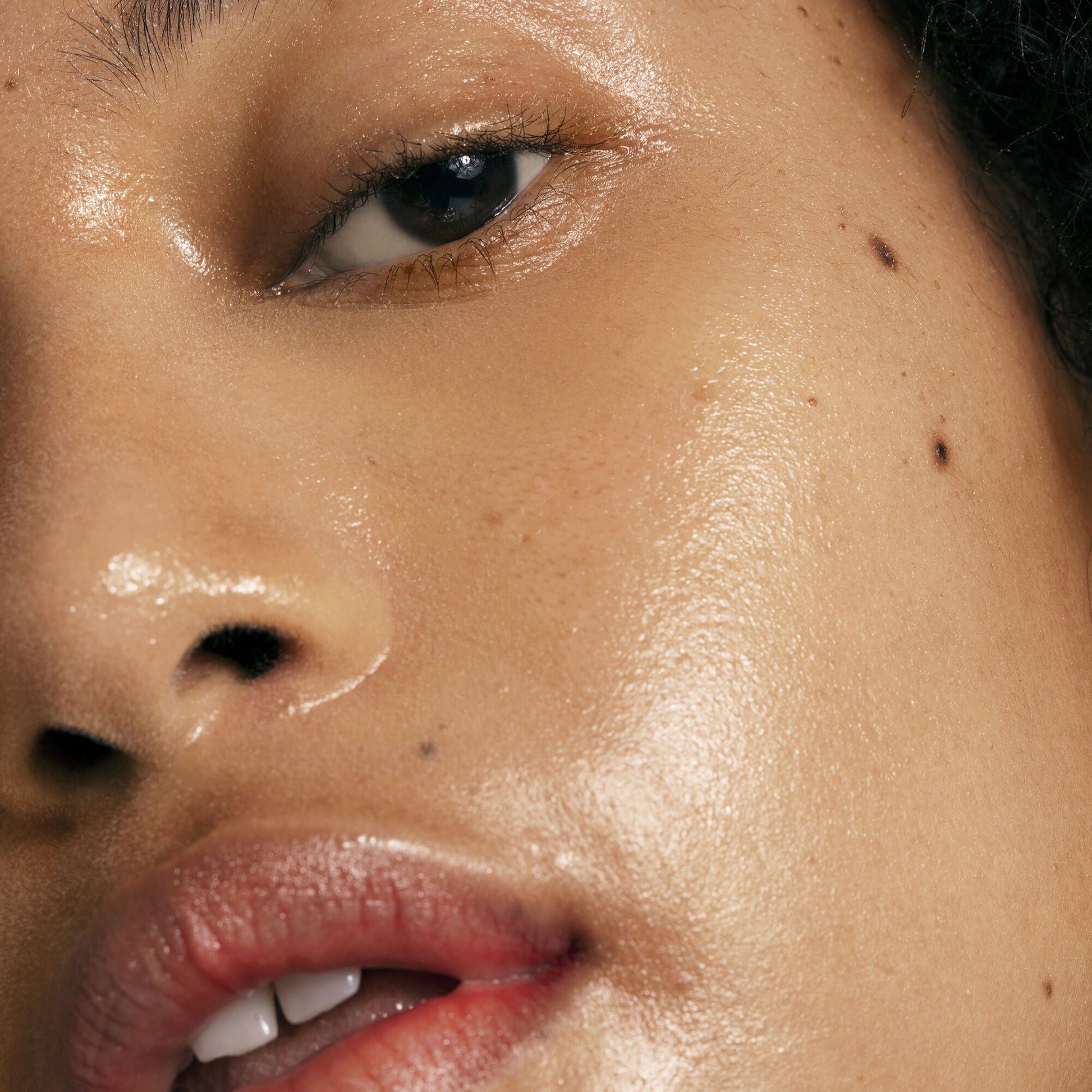 pure-skin-toner-s1 0122_Elf-Pure_Cindy_002_IGF.jpg