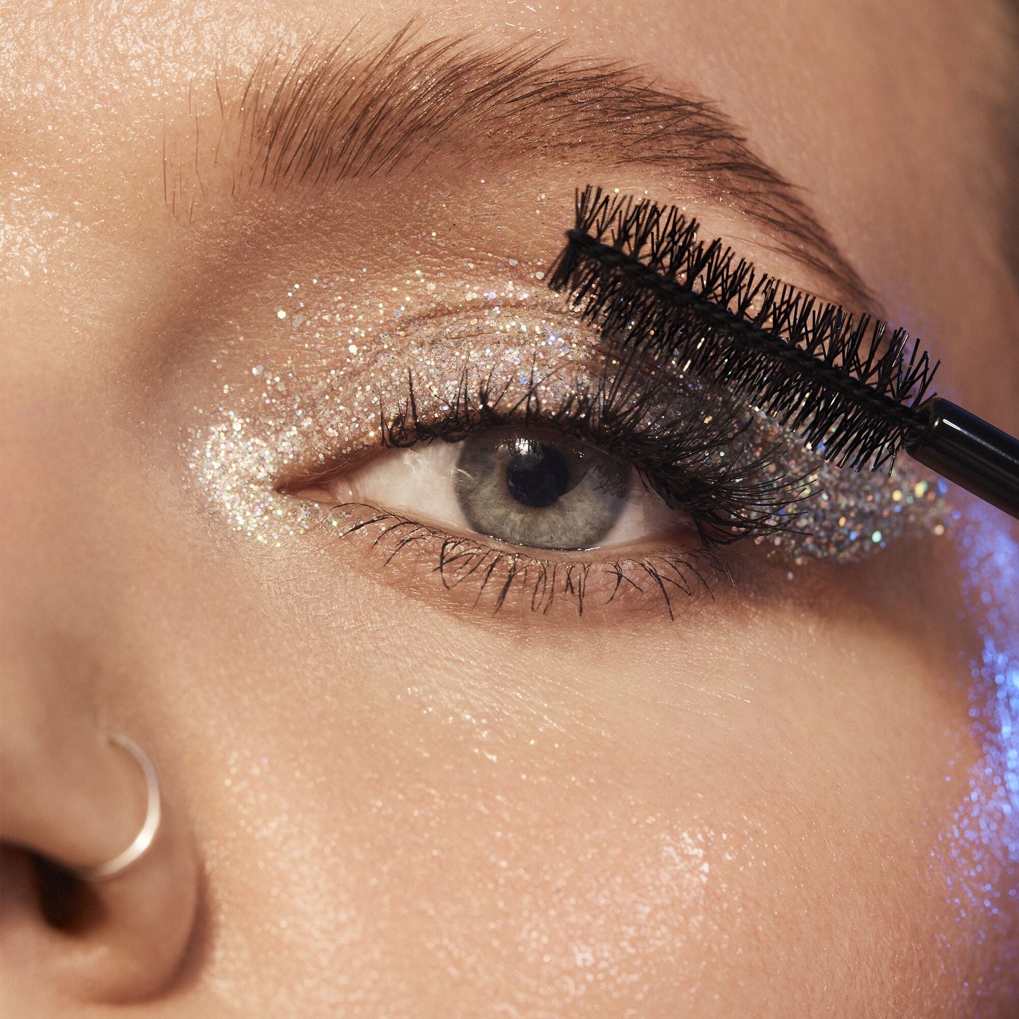 big-mood-waterproof-mascara-g9 013121_ToveLo_Mascara_0385_IGF_1_55f9a52b-3628-4190-803b-2260ed81d014.jpg