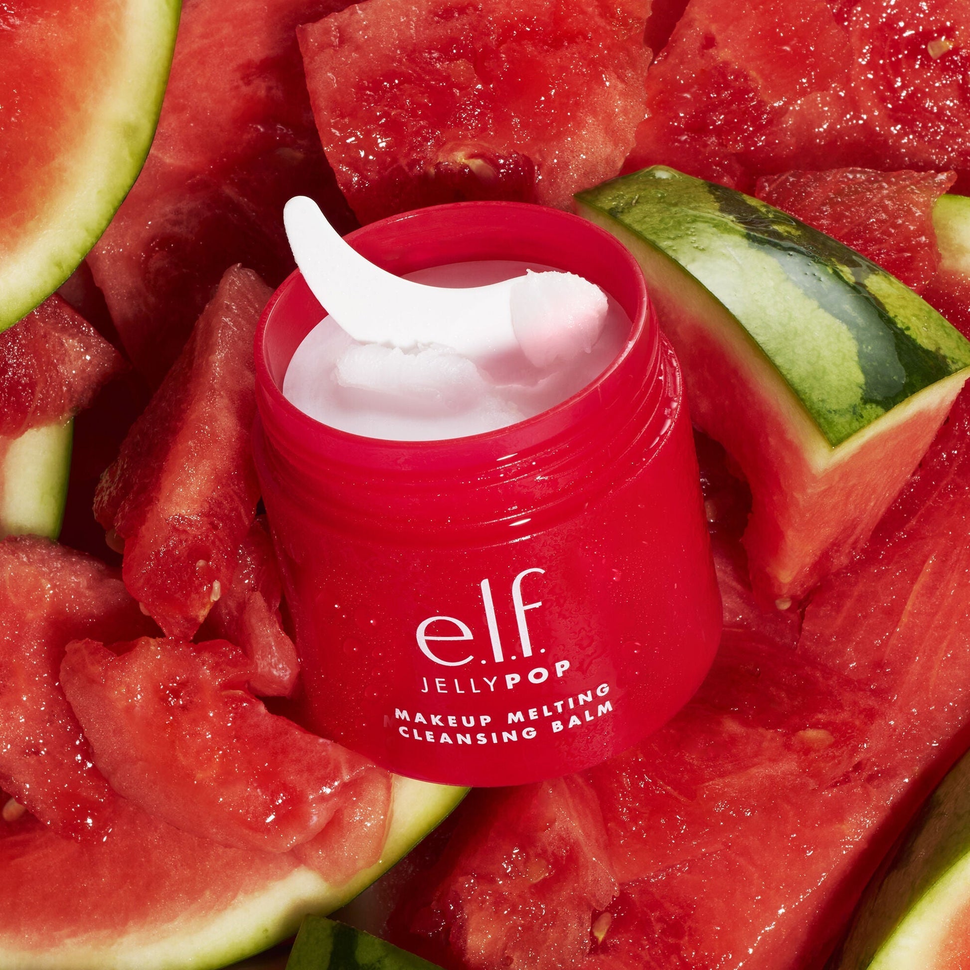 jelly-pop-makeup-melting-cleansing-balm-l9 021825_elf_JP_CleansingBalm_Texture_WATER-OPEN_PLATE_186_IGF.jpg