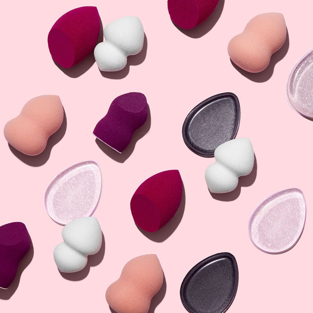 blending-and-highlighting-sponge-duo-g6 0619_SocialIGF_Sponges1_b1fd4502-7674-4b0c-86df-28fe31a55570.jpg