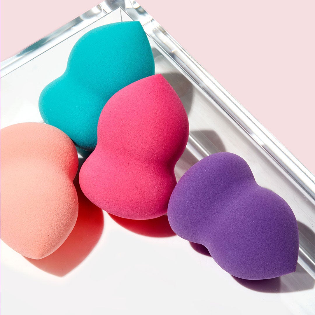 blending-sponge-peach-r5 0619_SocialIGF_Sponges4.jpg
