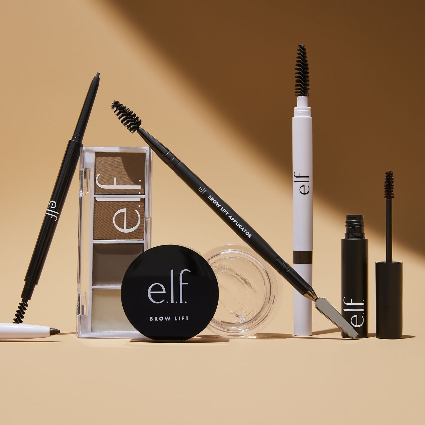 ultra-precise-brow-pencil-r4 092821_Brow-Group_Comp_IGF_401da4d7-76a0-4346-a0dd-9a09a35ea6f0.jpg