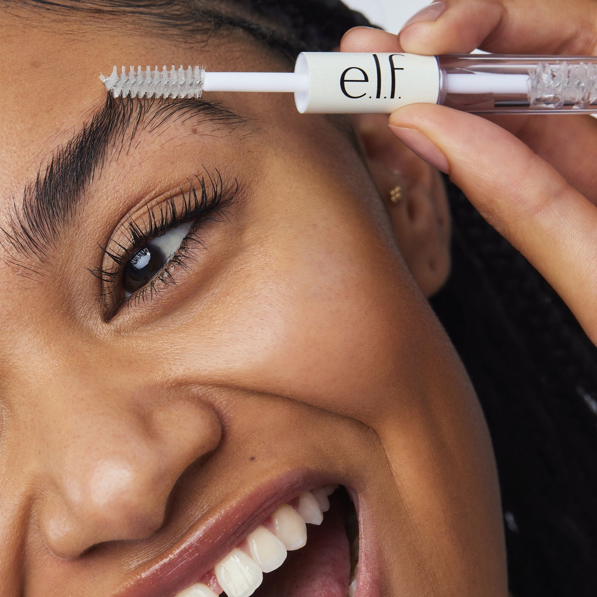 clear-brow-and-lash-mascara-o0 111422_Ayana_ClearBrowLash_3960_IGF_V2.jpg