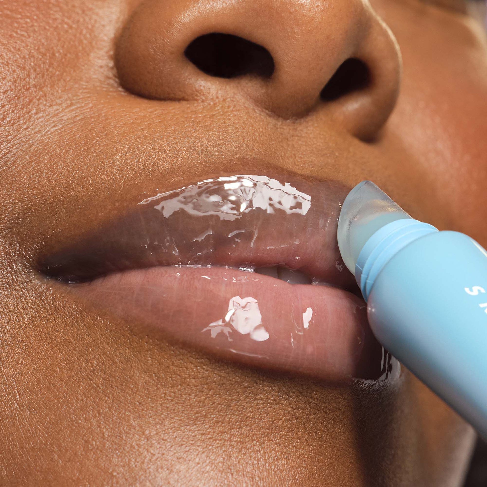 thirst-burst-lip-treatment-x7 57069_SKIN_Enga_Hibiscus_Macro_033_w3QC_RGB_2000x2000_fd68b6a3-ae05-431e-bbc0-31407d9fed44.jpg