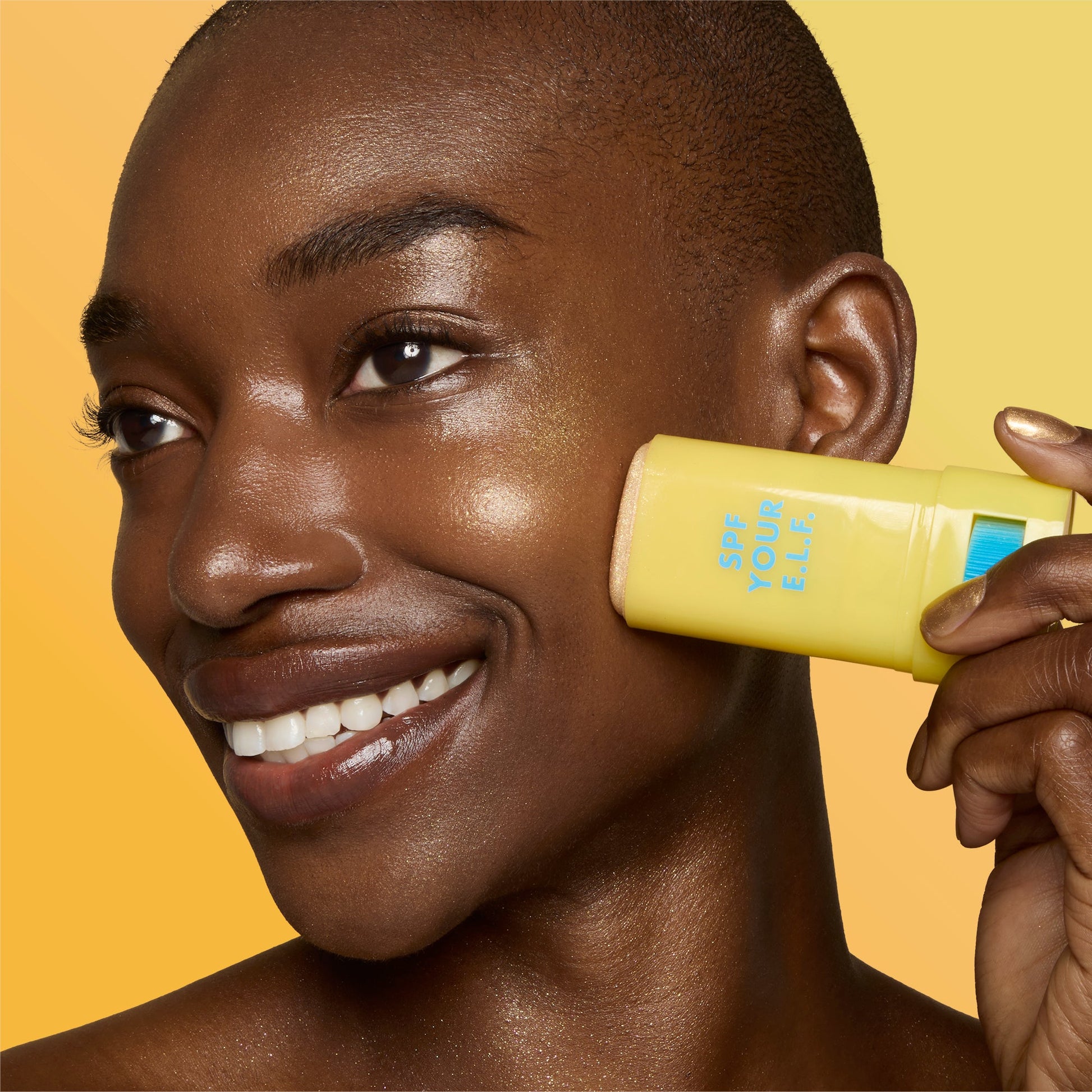 suntouchable-invisi-stick-spf-50-glitz-i1 57109_SUNTOUCHABLES_INVISI_STICK_IYANNA_0124_V4.jpg