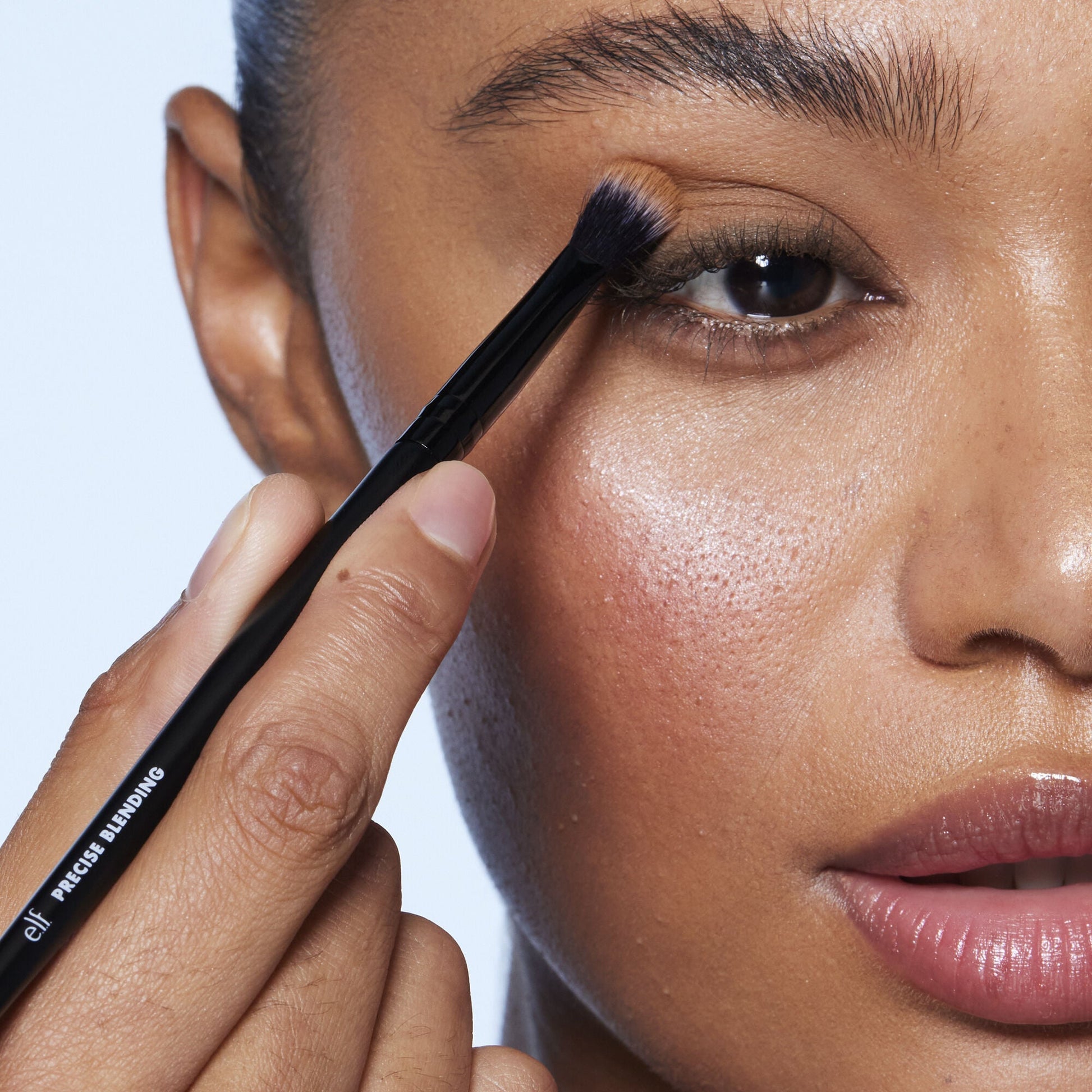 precise-blending-brush-j5 81284_Tapered_Blending_Brush.jpg