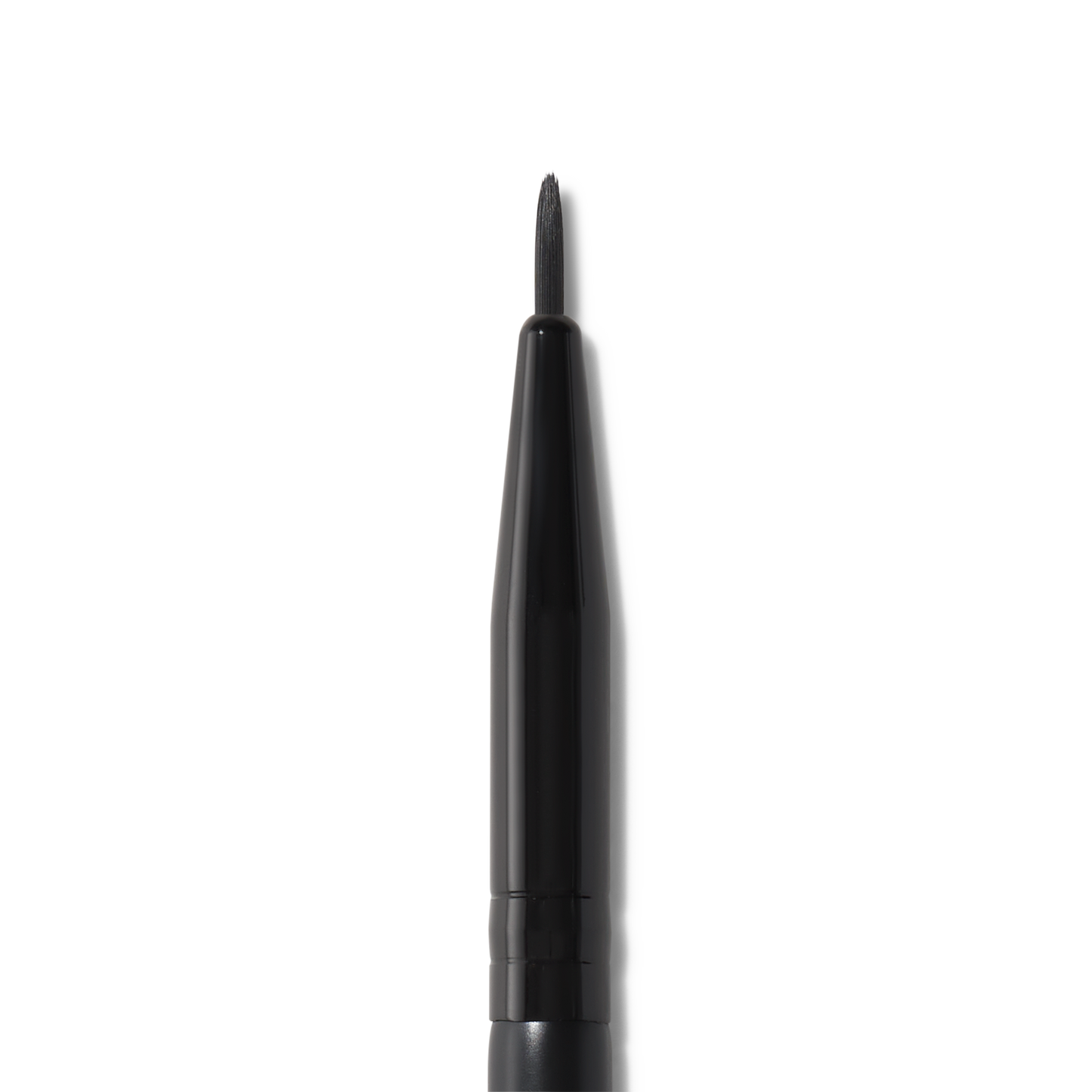 ultra-fine-eyeliner-brush-a6 81915_detail_R.png