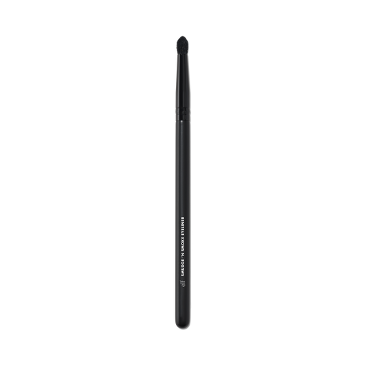 smudge-n-smoke-eyeliner-brush-s1 81916_OpenA_V2_R.png