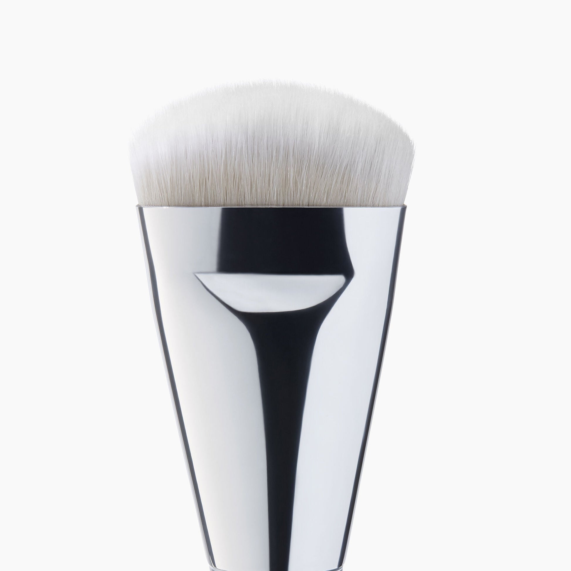 precision-sculpting-brush-c9 85313_PrecisionSculptingBrush_Macro_V2.jpg