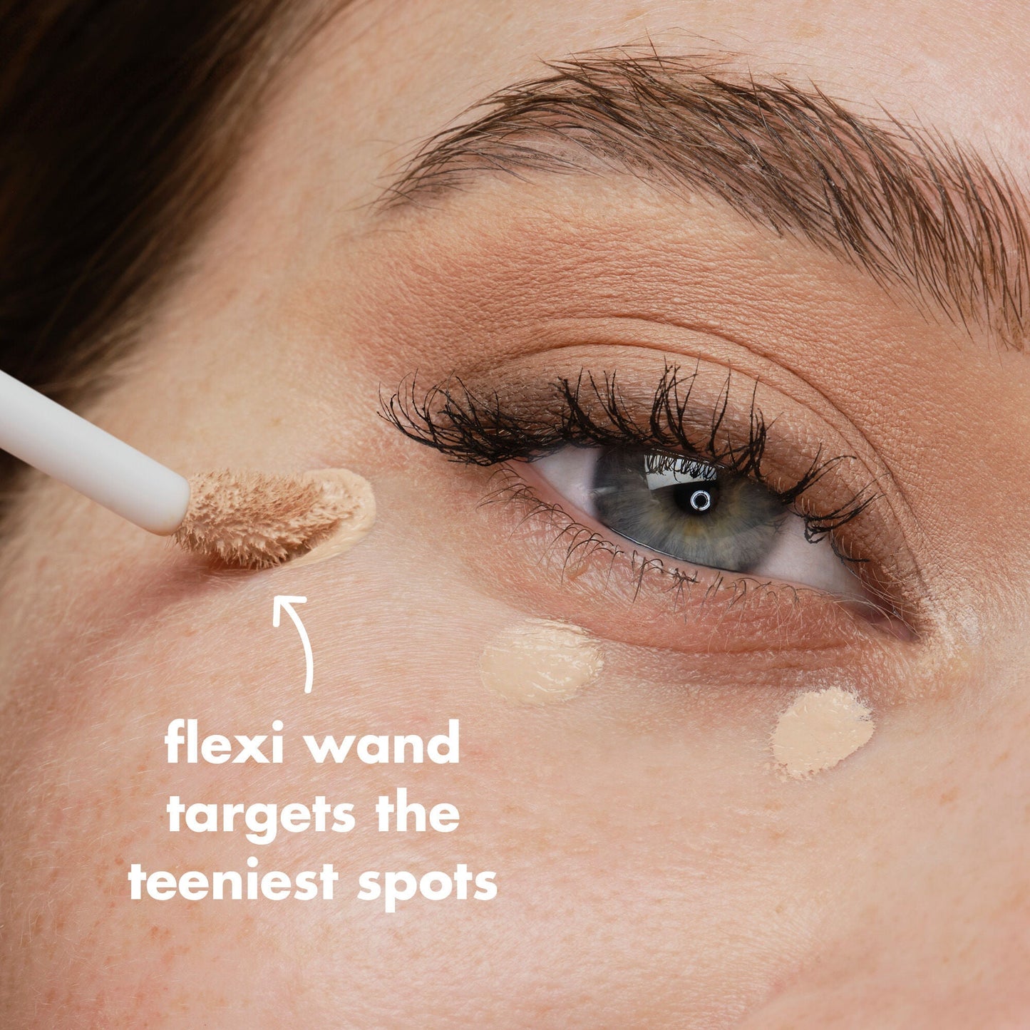 soft-glam-satin-concealer-a7 SP26_EDUCATION_SOFTGLAM_CONCEALER_APPLICATOR_bd5671e5-6b17-451a-b06e-2a5ddadba8cf.jpg